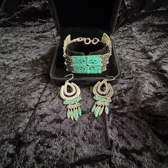 Silpada Earrings - Picture 4 of 5